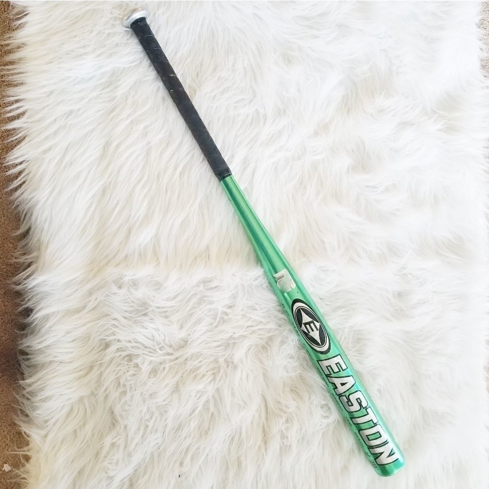 Easton Cyclone official softball see photos